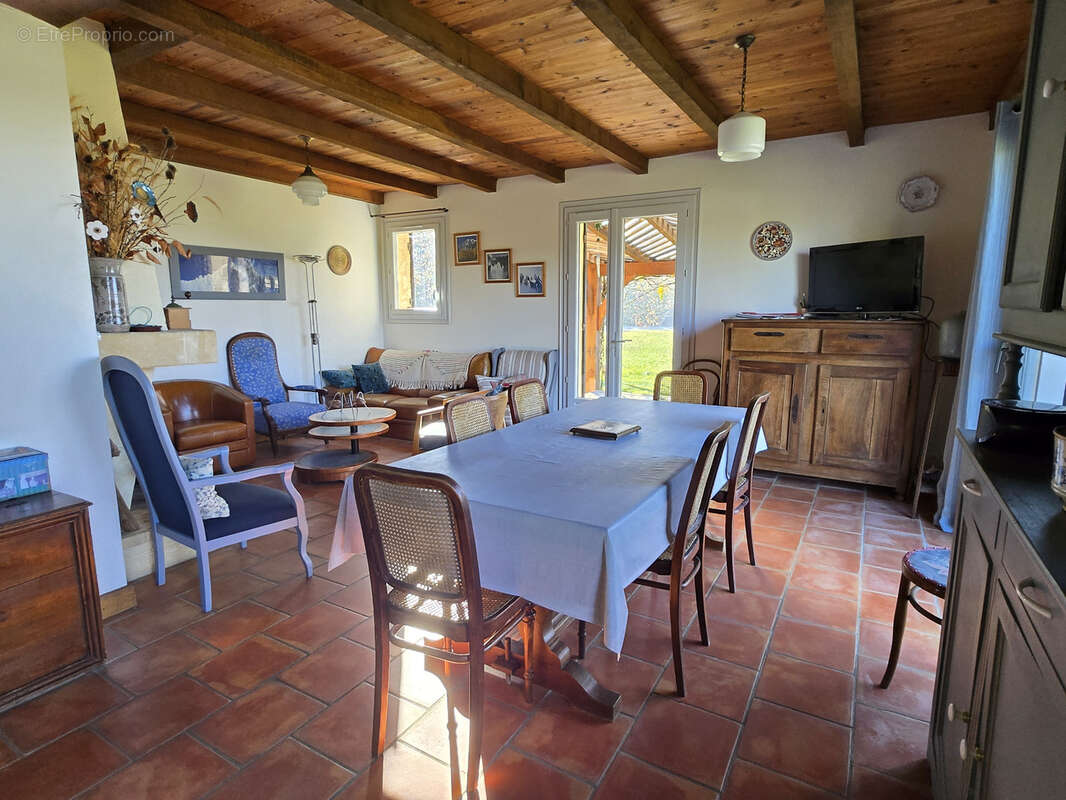 Maison à VILLAMBLARD