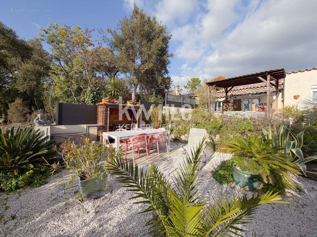 Maison 85 m² à Frejus  - photo 2