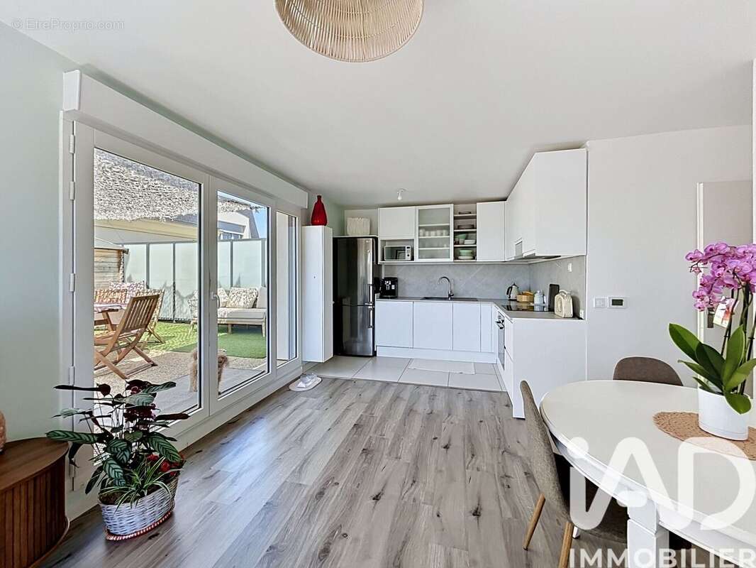 Photo 2 - Appartement à CLAMART