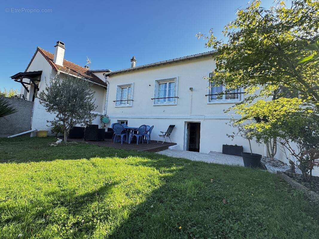 Maison à CHAMPIGNY-SUR-MARNE