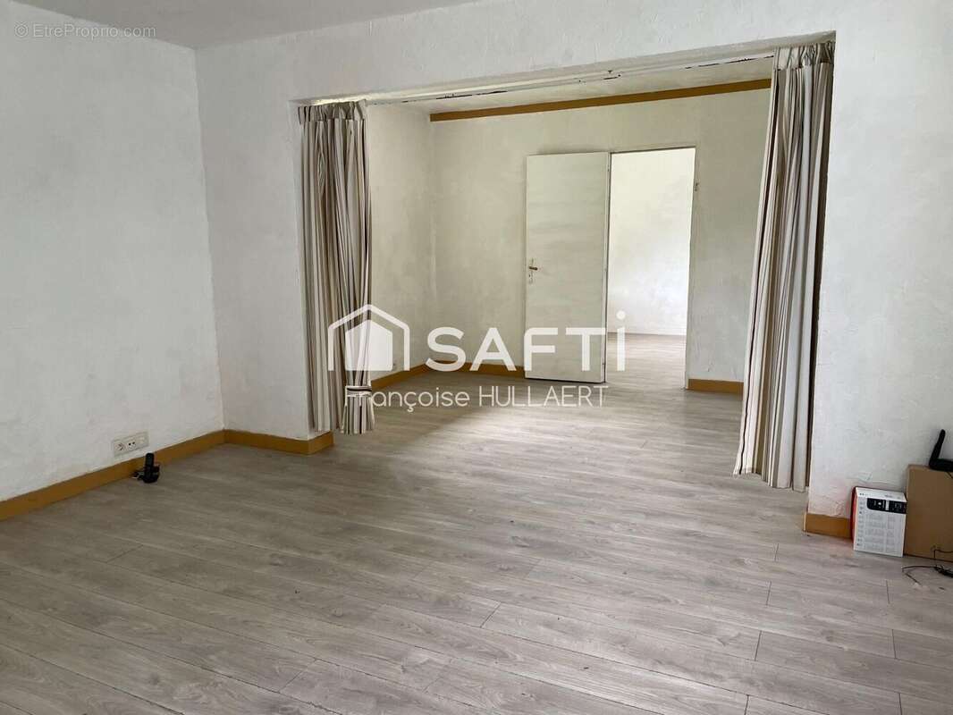 Photo 4 - Maison à SAINT-AVE