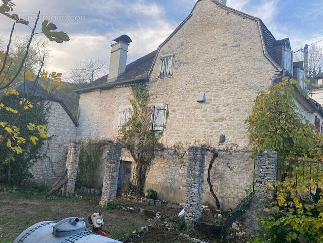 Maison à SAINT-SOZY