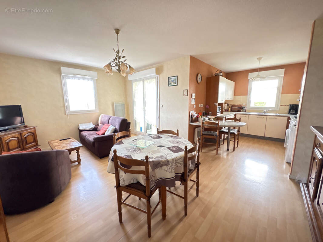 Appartement à BAUD