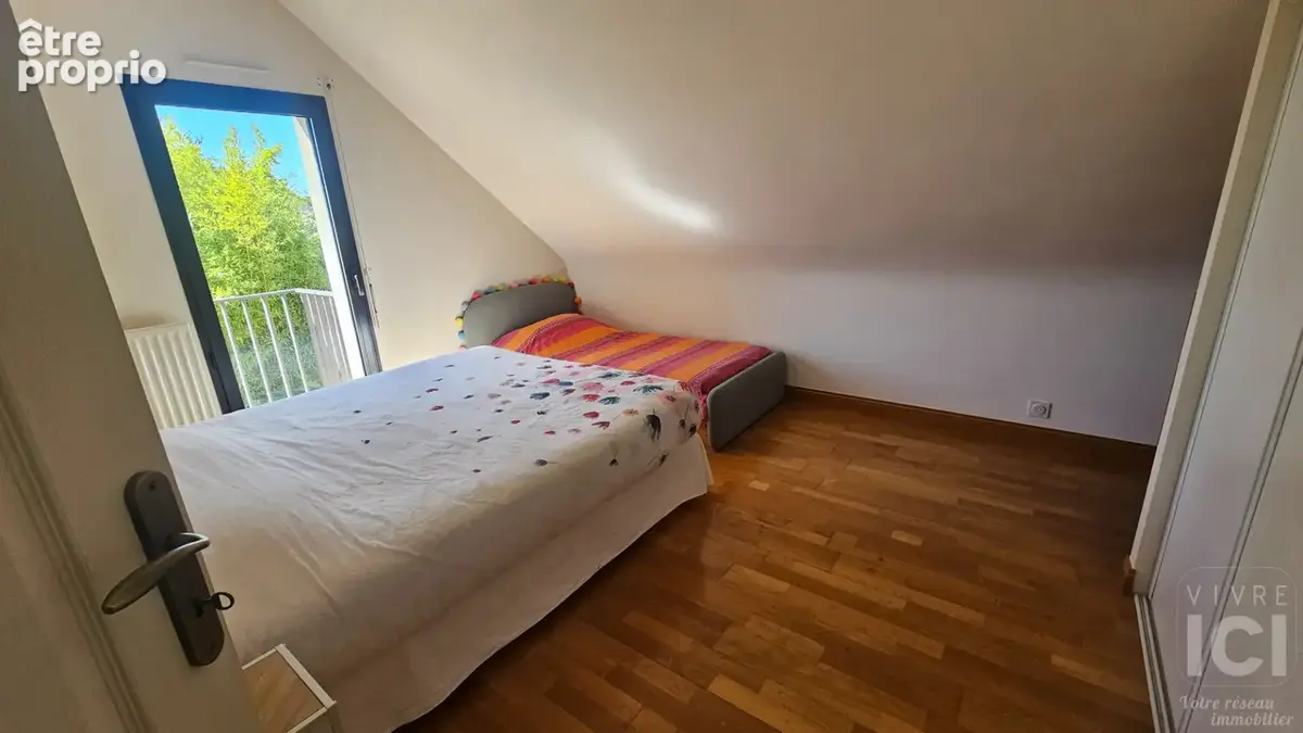 Maison Sainte Luce Sur Loire - 190 m² - photo 11
