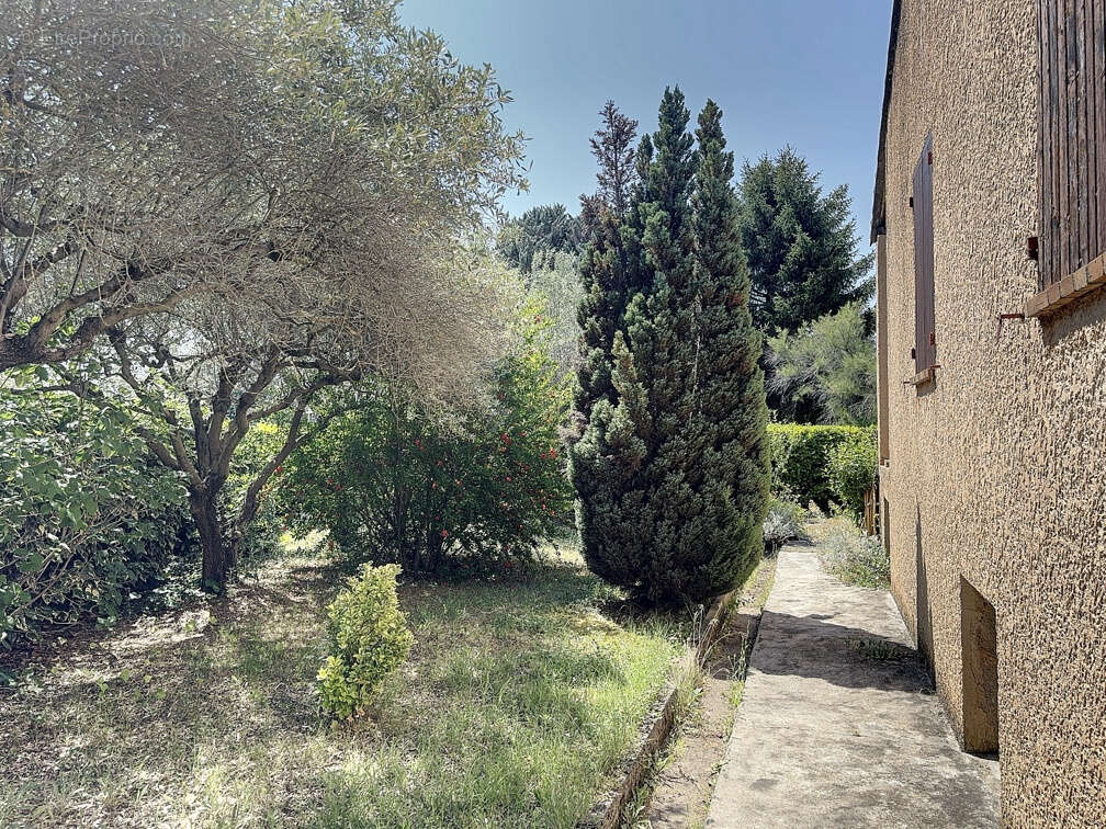 Maison à VAISON-LA-ROMAINE
