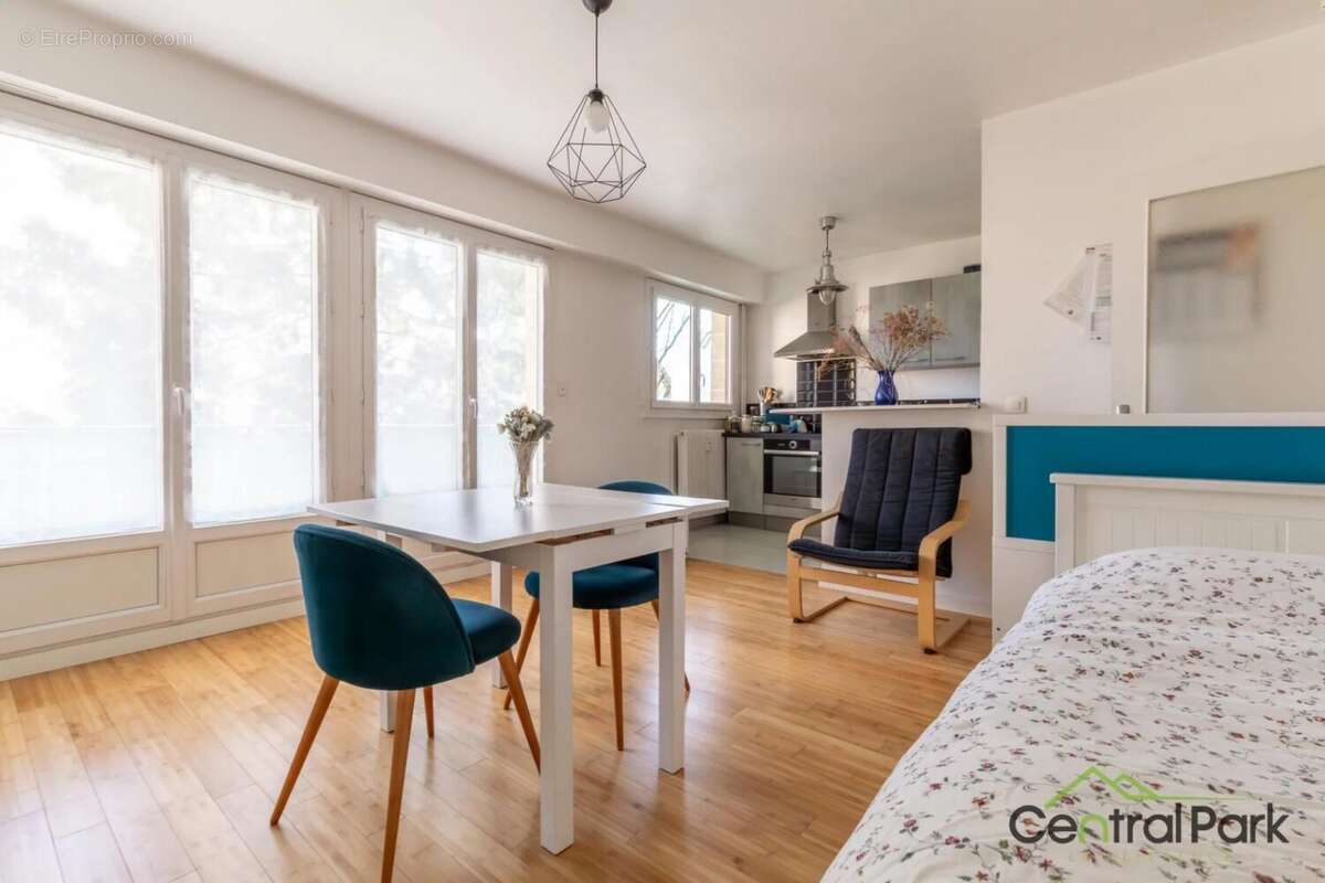 Appartement à LE PERREUX-SUR-MARNE