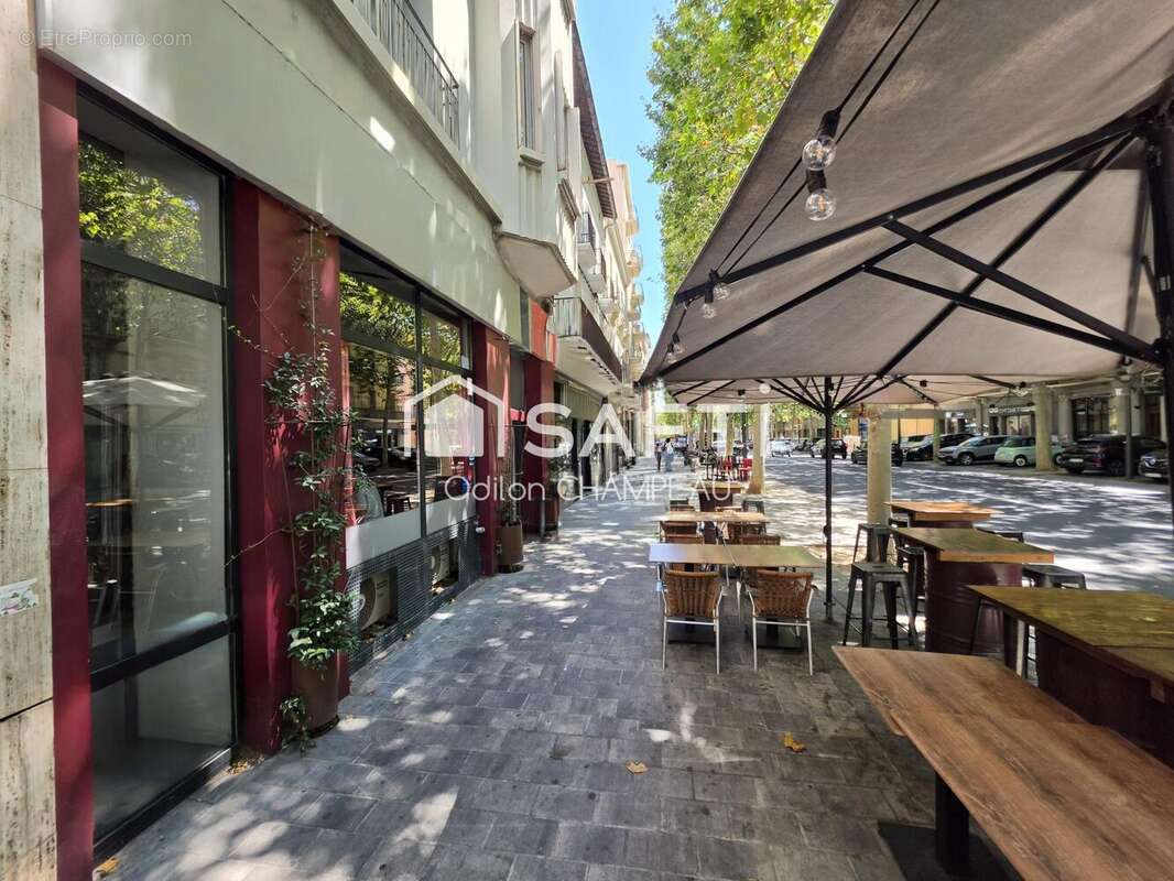 Commerce 200 m² à Perpignan  - photo 7