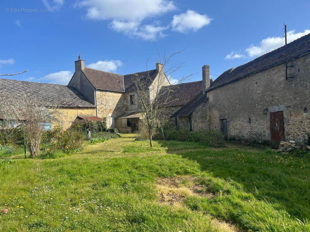 Maison à FYE