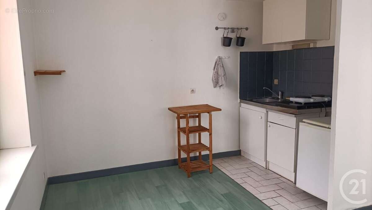 Autre à HELLEMMES-LILLE