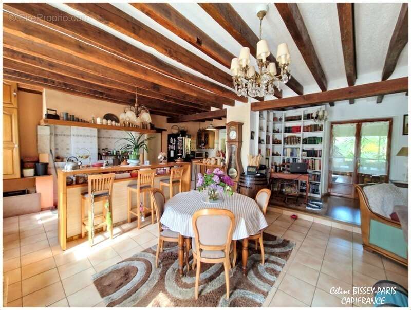 Maison à ARCES-DILO