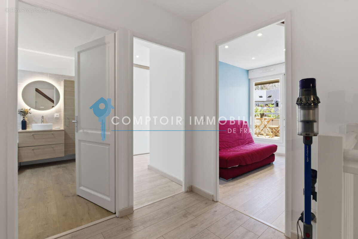 Appartement Duplex dernier étage - Terrasse 45m2 - 110m2 habitables - rénové - photo 11