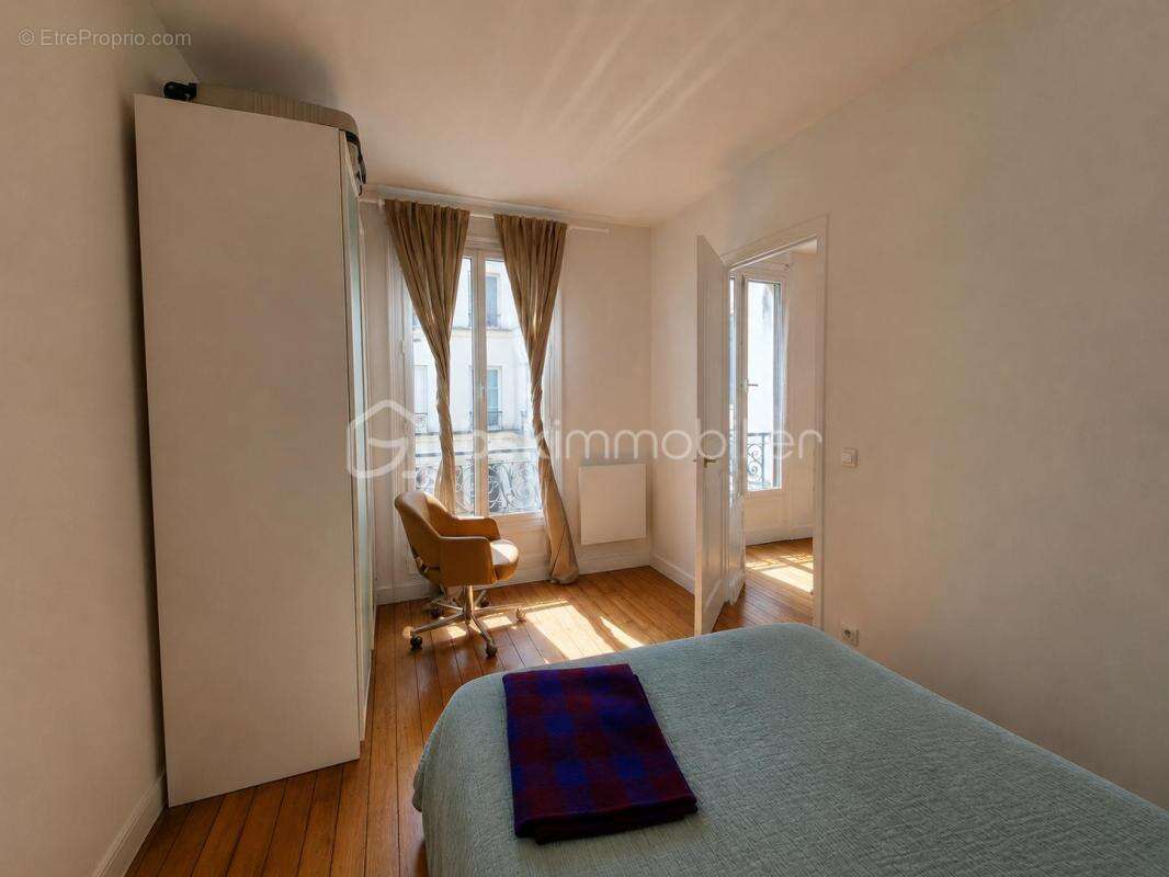Appartement à PARIS-11E