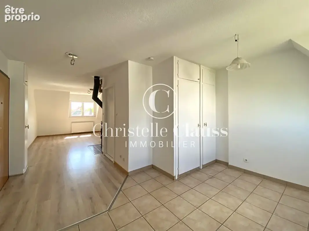 Robertsau ? duplex 67 m² carrez / 89 m² au sol ? garage ? fort potentiel - photo 2