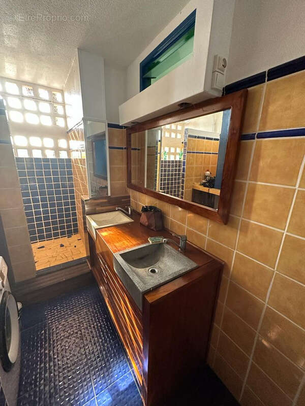 Appartement à KOUROU