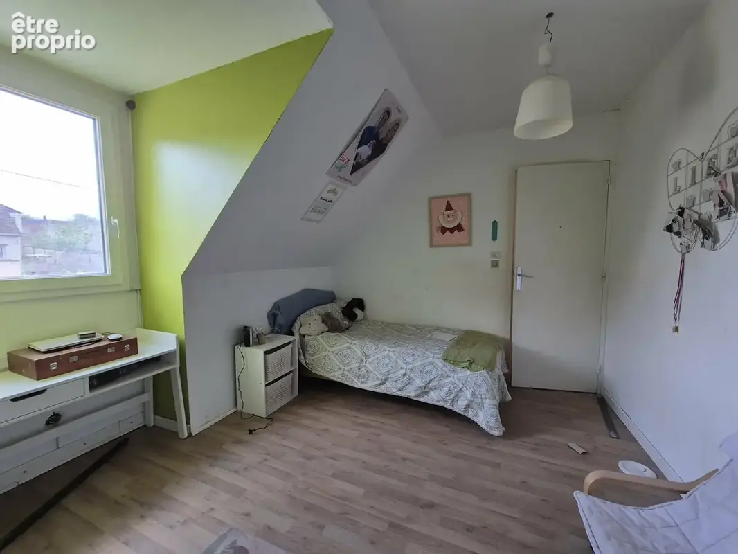 Maison 4 chambres   DPE D   Terrain 594 m2   Garage - photo 6