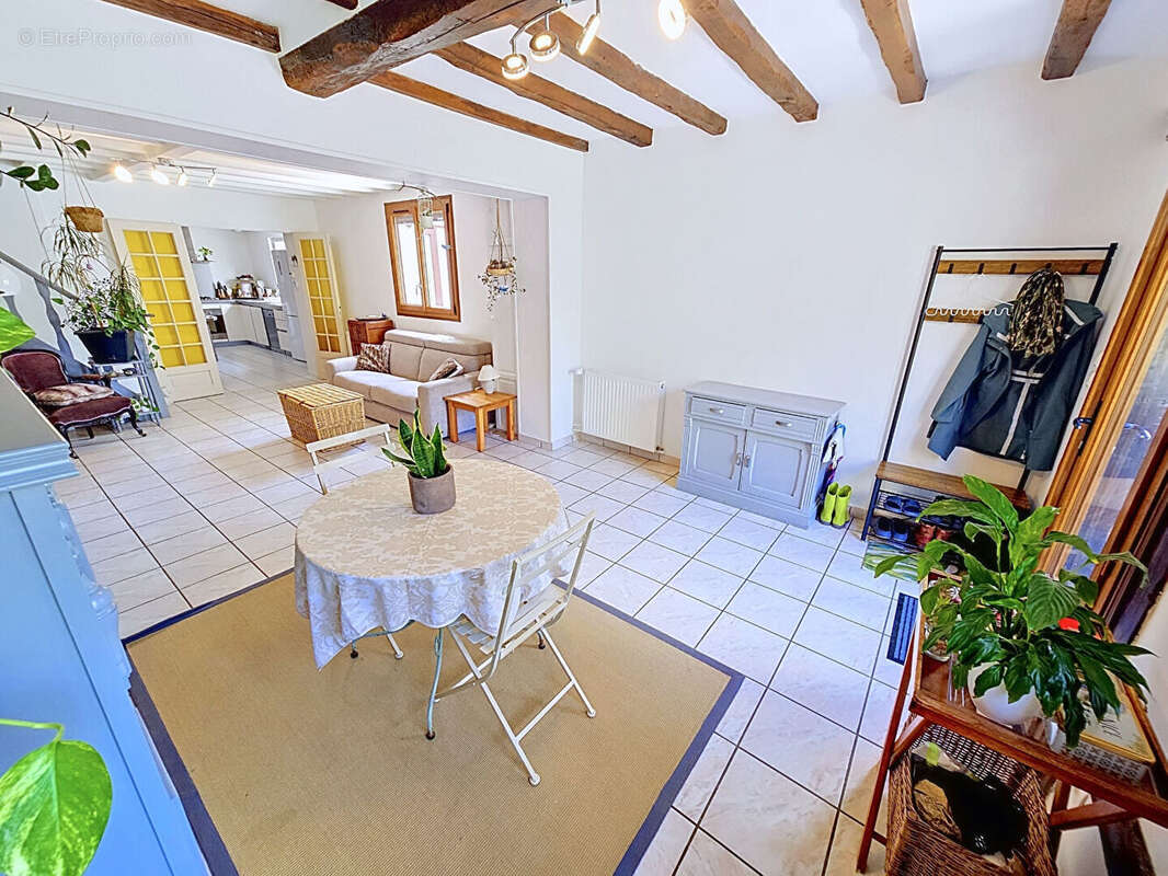 Maison Le Petit Quevilly 7 pièce(s) 131 m2 - photo 8