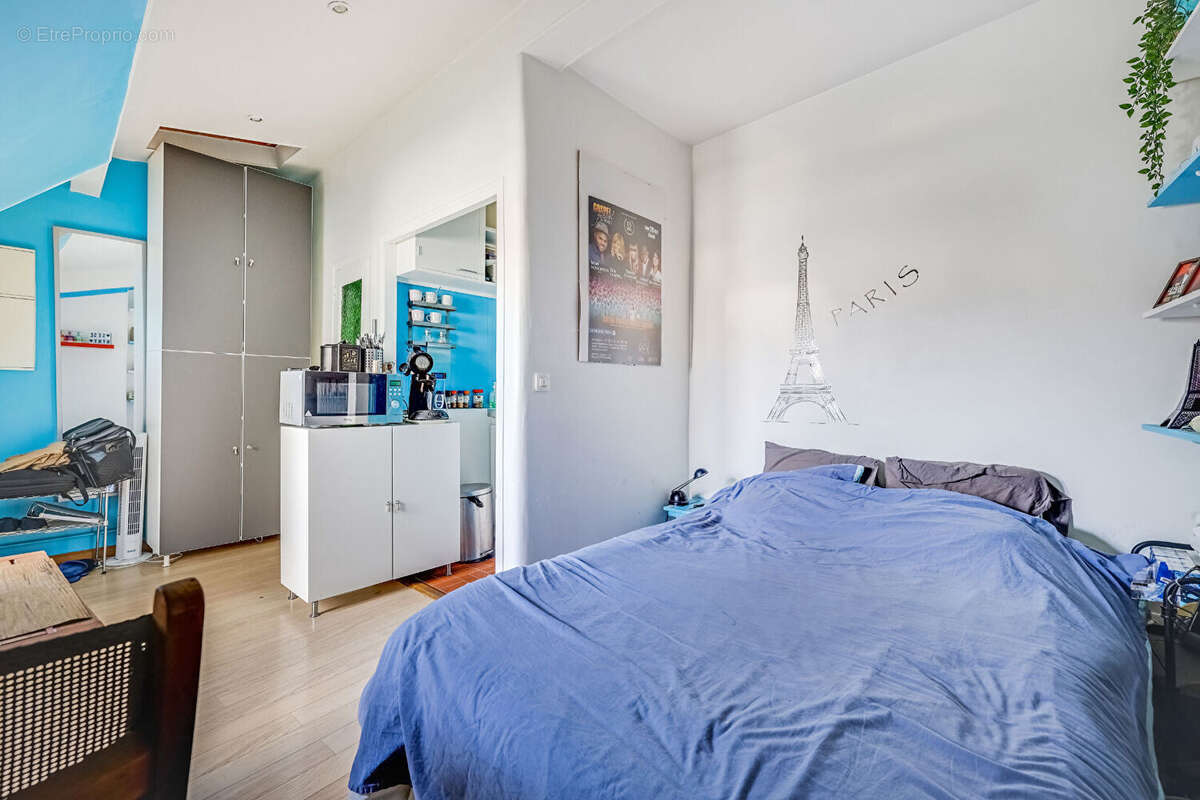 Appartement Paris 1 pièce(s) 16 m2 - photo 6