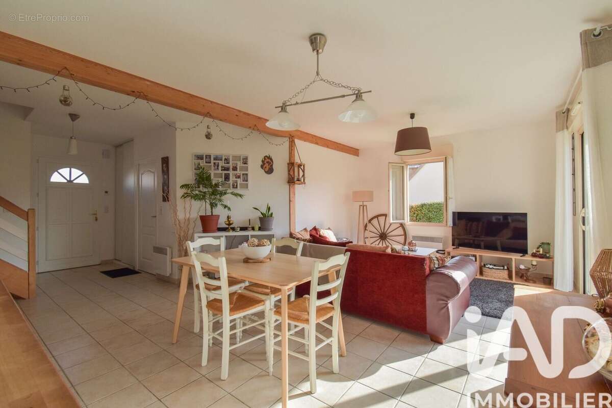 Photo 7 - Maison à CHERRE