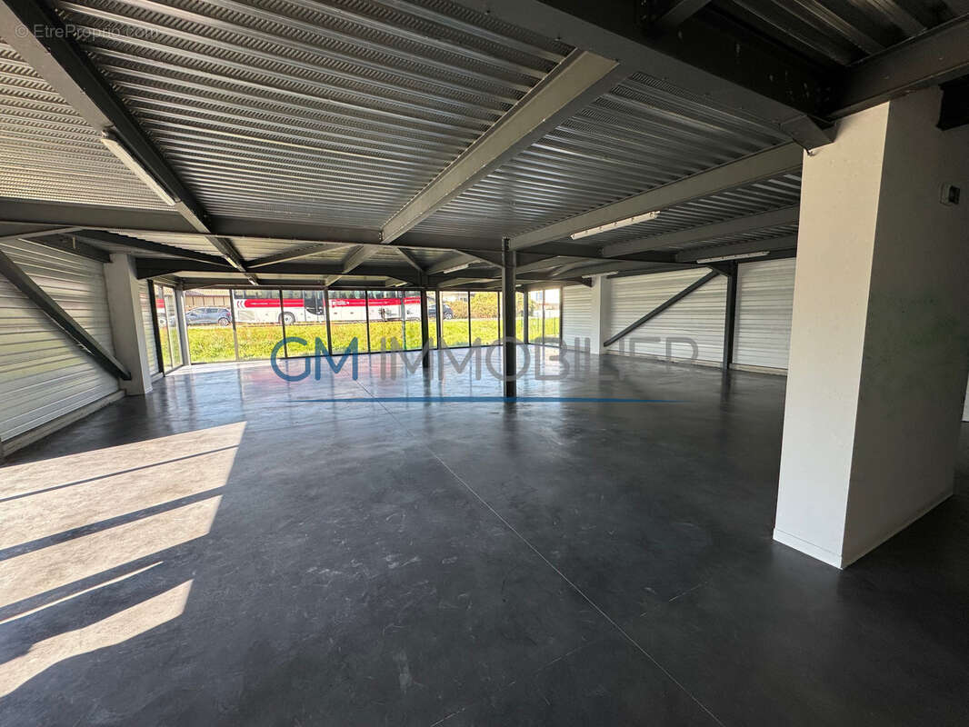 Commerce à BENESSE-MAREMNE
