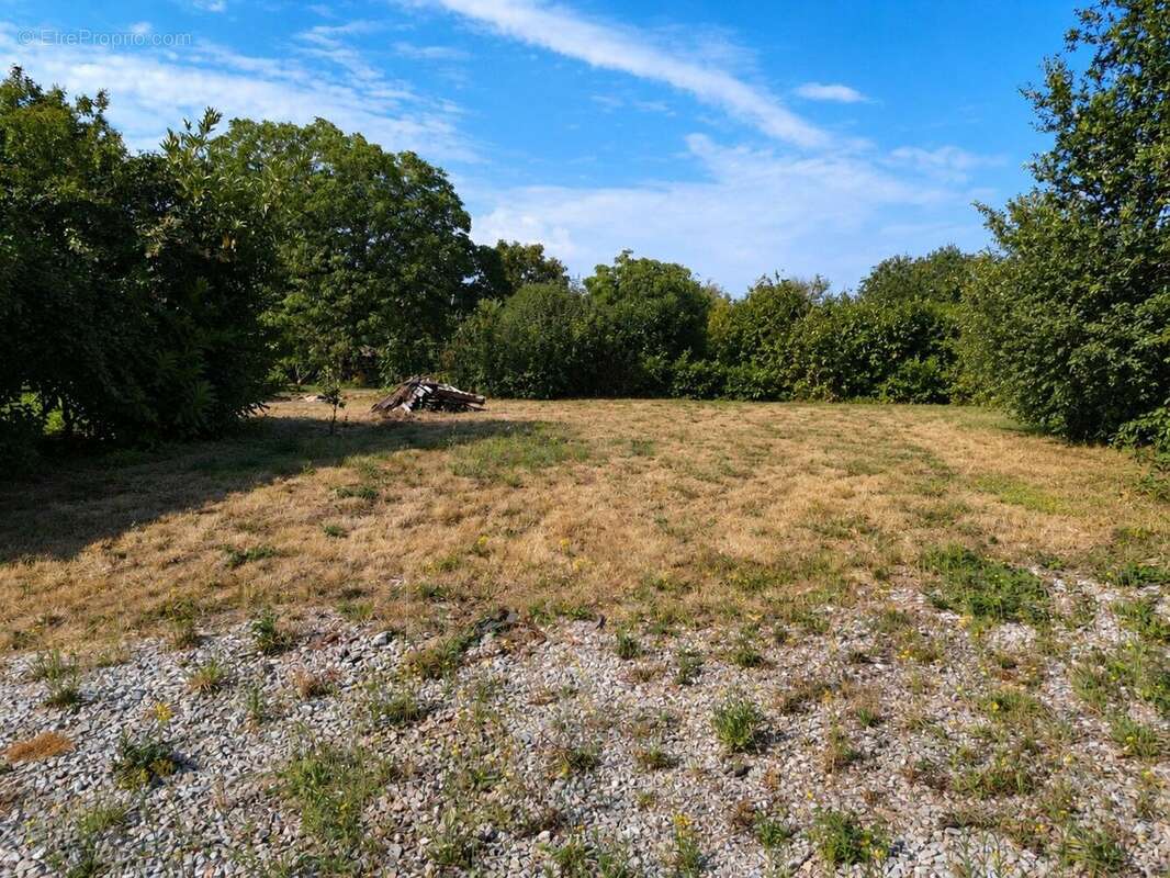 Terrain 670 m² à Bruz  - photo 2