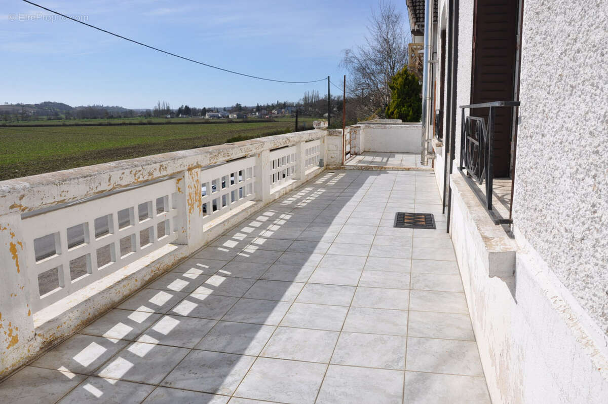 Maison à JALIGNY-SUR-BESBRE