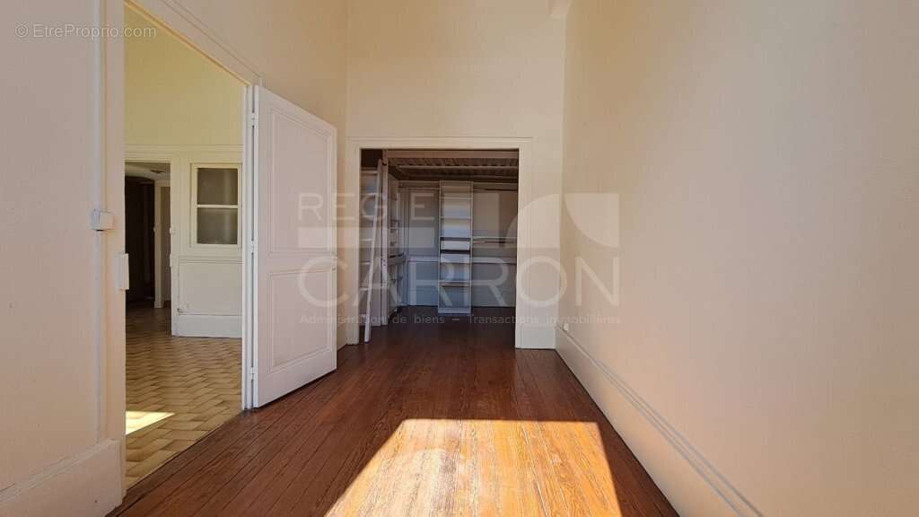 Appartement à LYON-4E