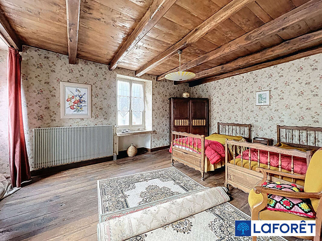 Maison Courlon  5 pièce(s) 147.55 m2 - photo 8