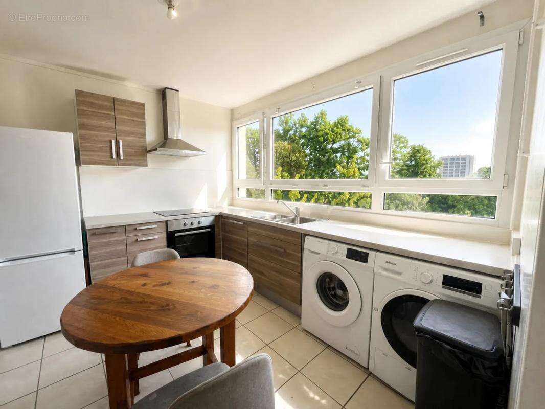 Appartement de 4 pièces de 75 m² situé à Rennes - photo 4