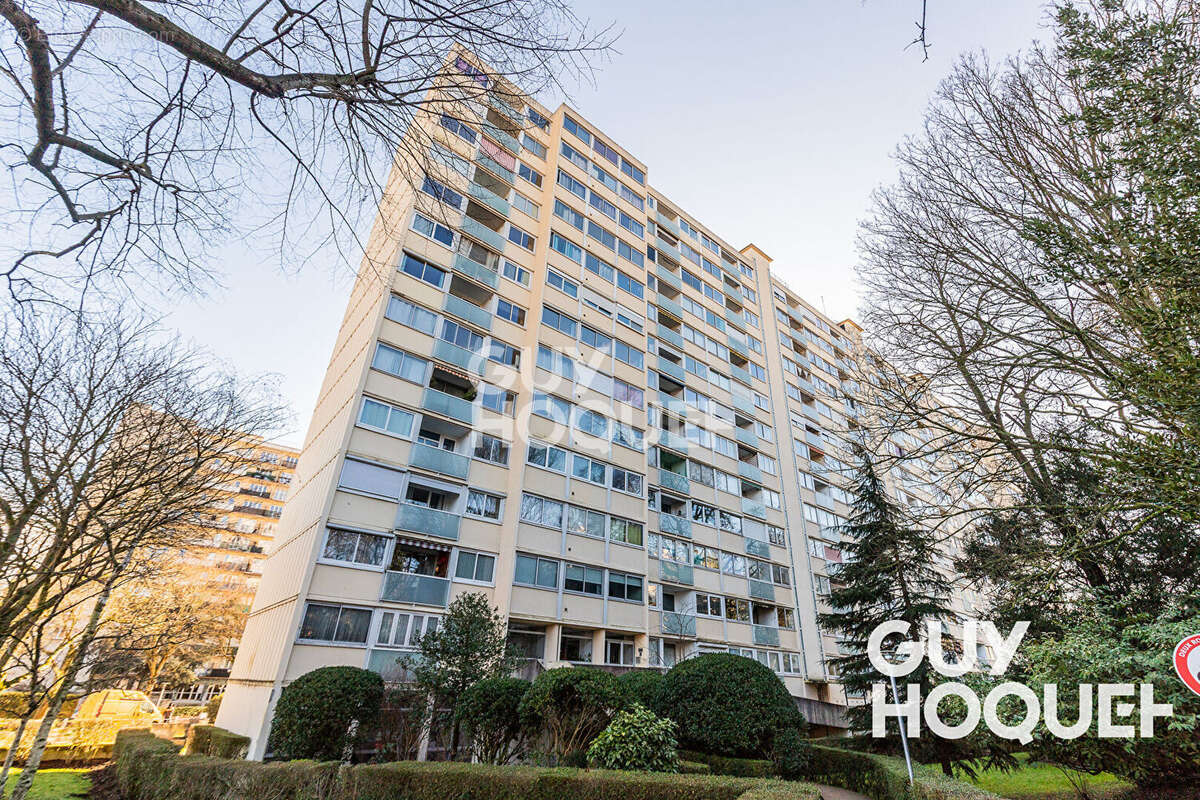 Appartement à SAVIGNY-SUR-ORGE