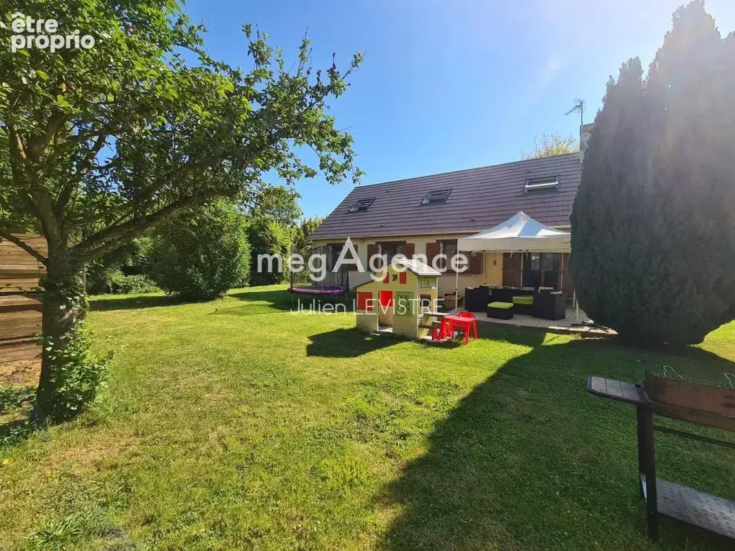 maison de 5 pièces de 120m² - photo 9
