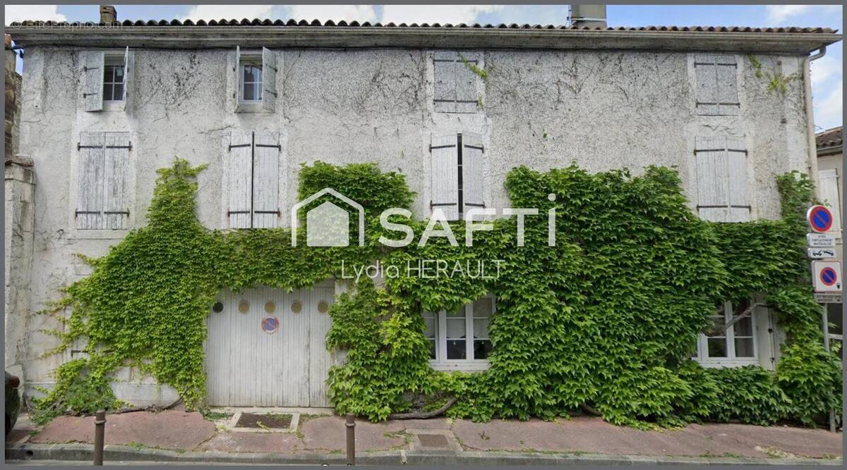 Photo 1 - Maison à COGNAC
