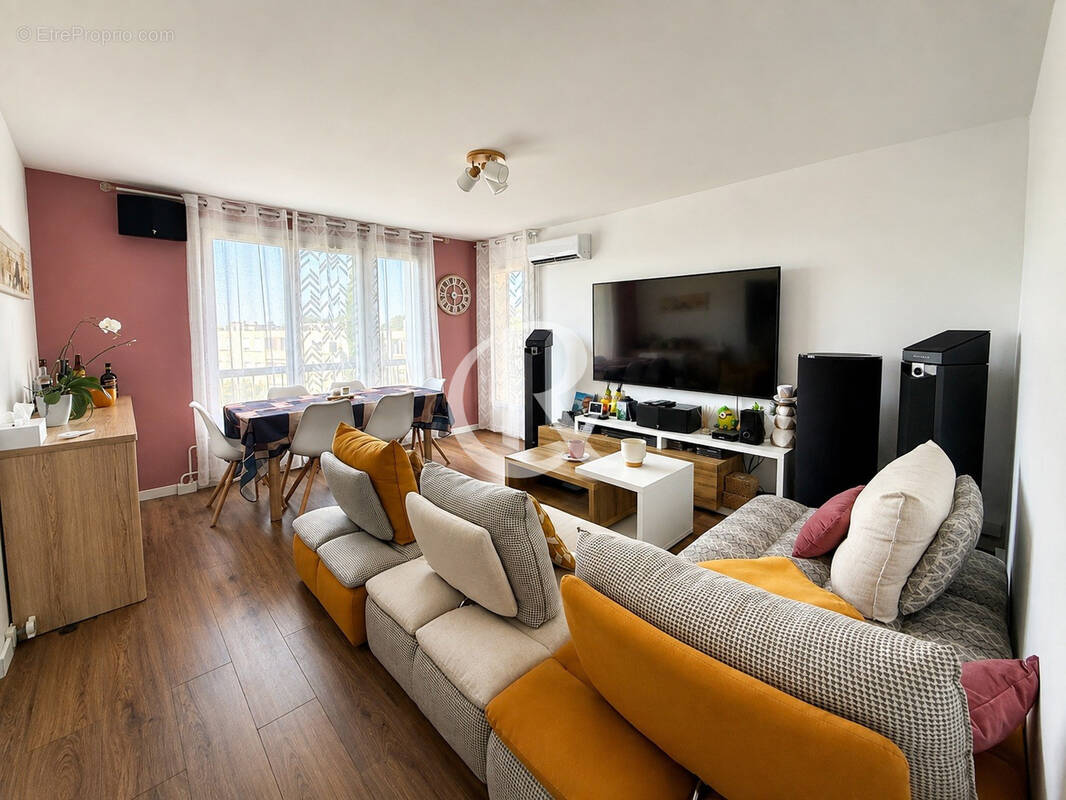 Appartement à HYERES