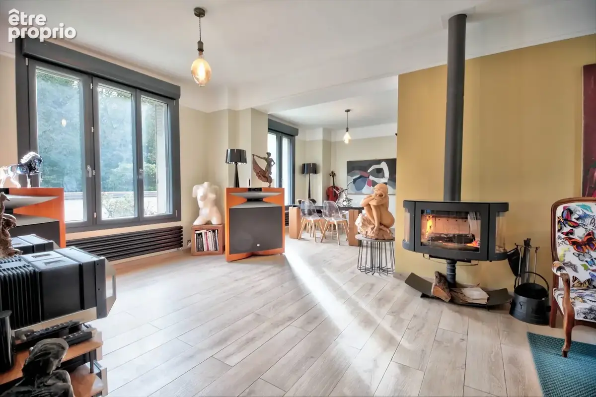 Maison 225 m² à La Celle-Saint-Cloud  - photo 8