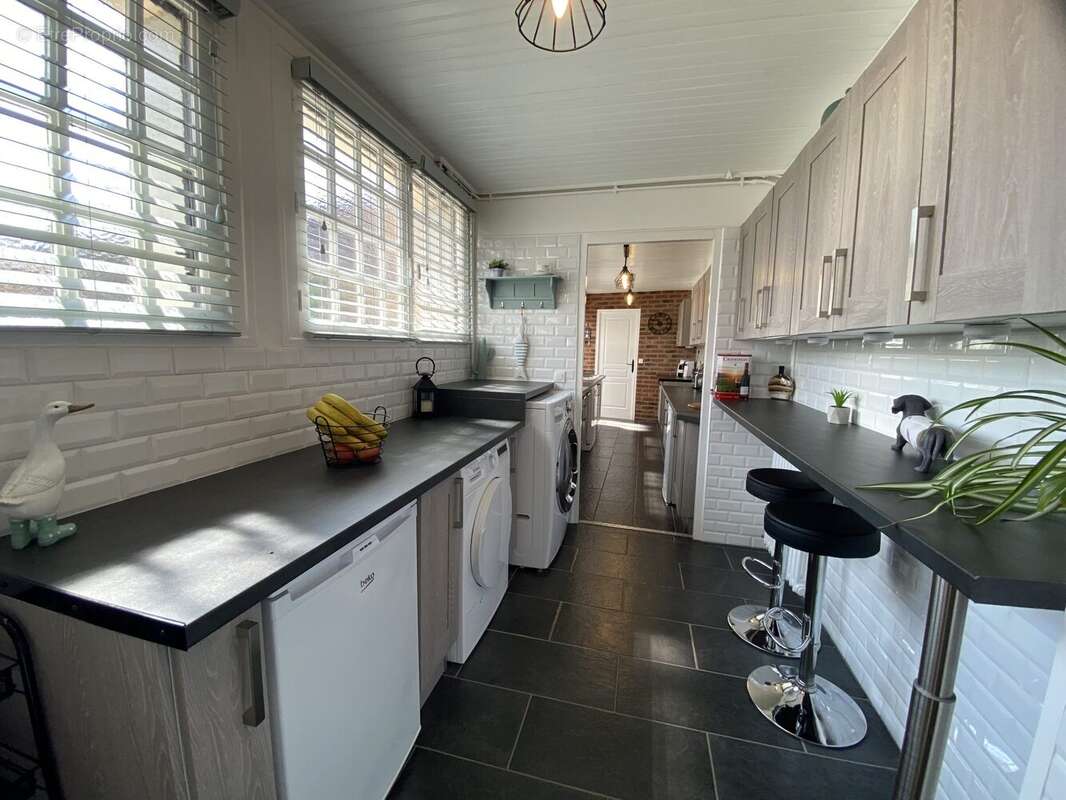 Maison à SAINTE-ALVERE