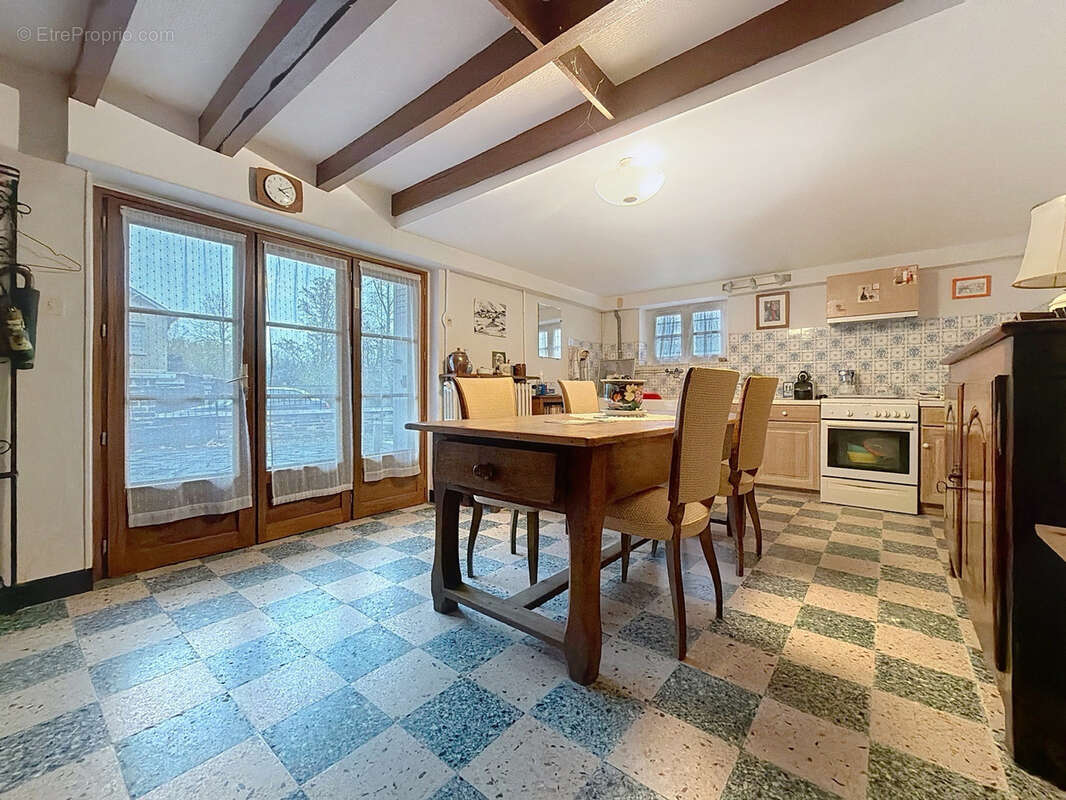 Maison à SAINT-VIANCE