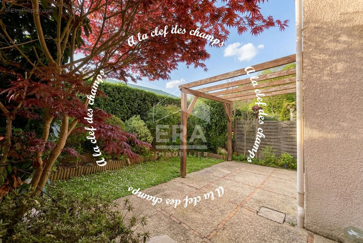 Maison à GIF-SUR-YVETTE