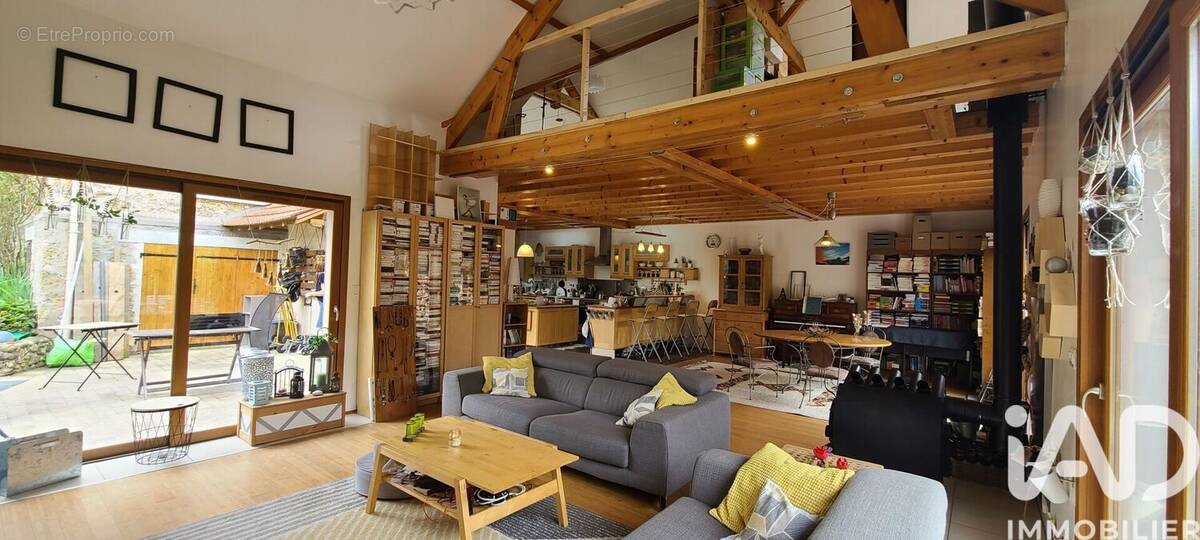 Photo 1 - Maison à LES MOLIERES