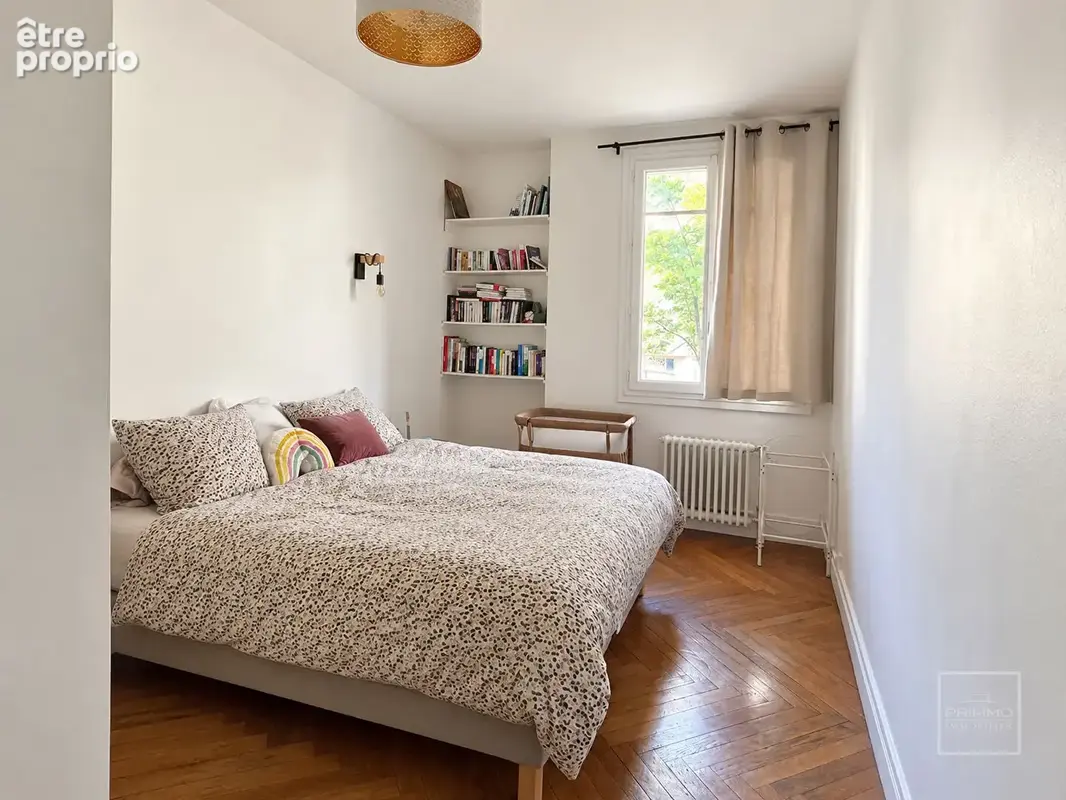 Lyon 6, 77m², cave & parking - photo 3