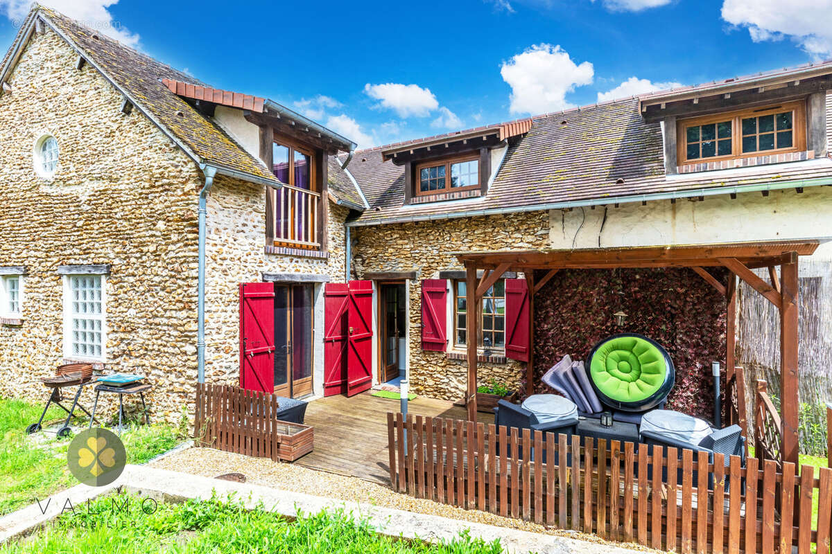 Maison à ADAINVILLE