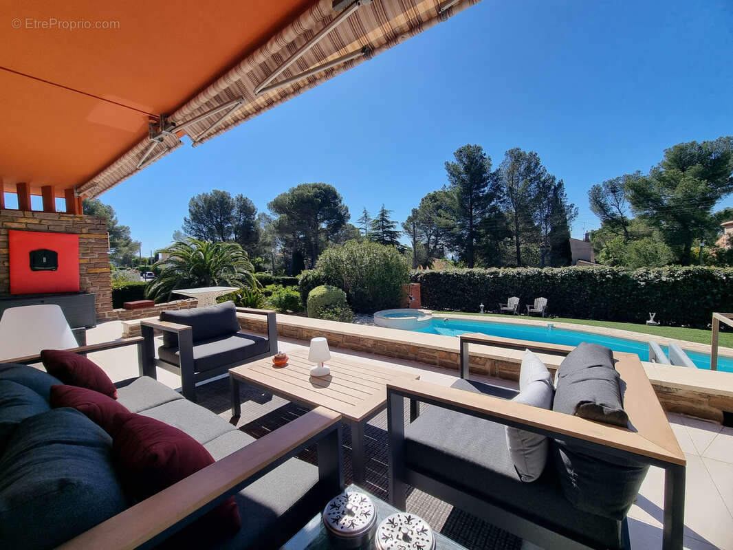 Maison à SAINT-RAPHAEL