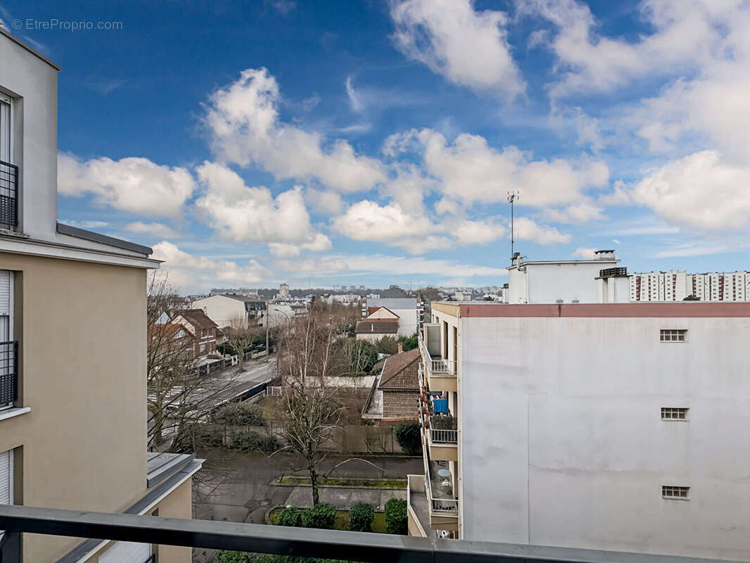 Appartement à ROSNY-SOUS-BOIS