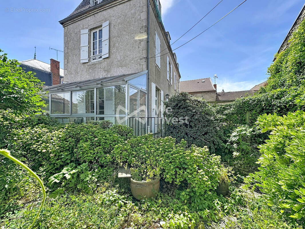 Maison à GANNAT