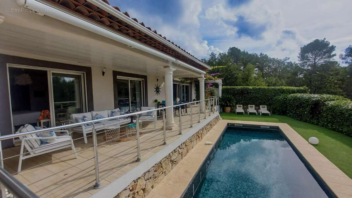 Maison à DRAGUIGNAN