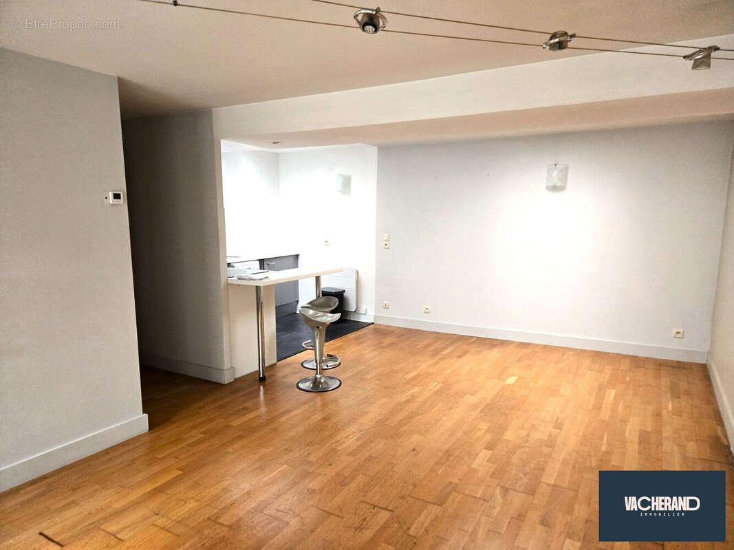 Appartement 52 m² à Lille  - photo 2