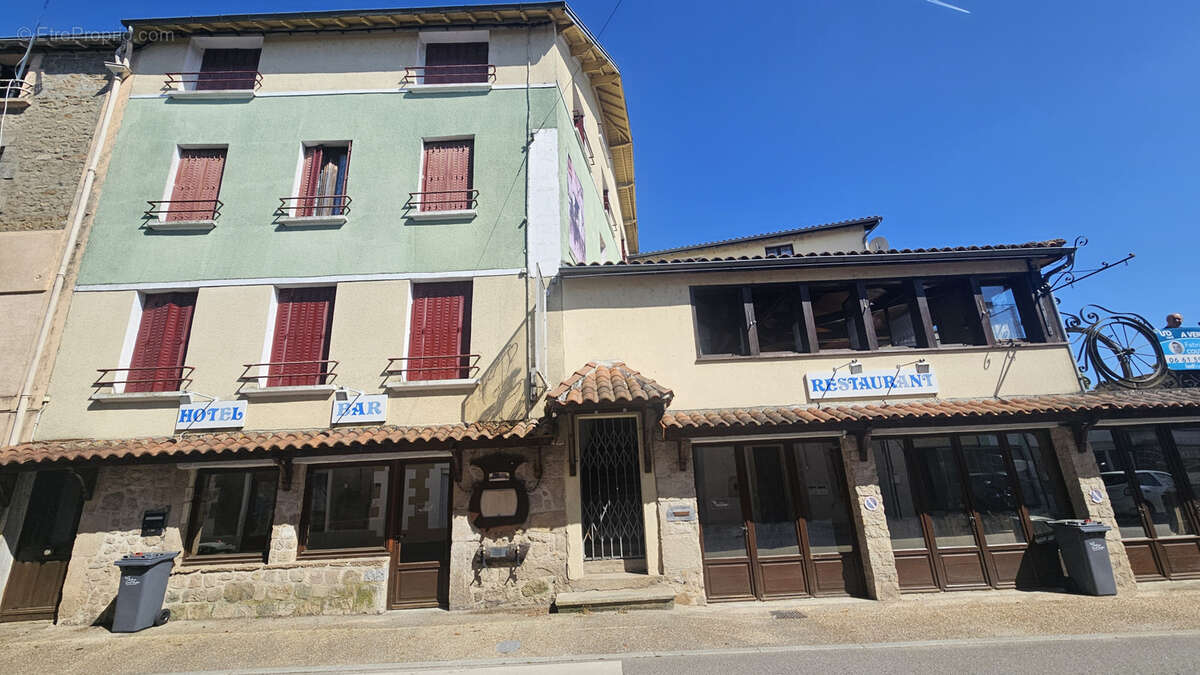 Appartement à CHATEAUPONSAC