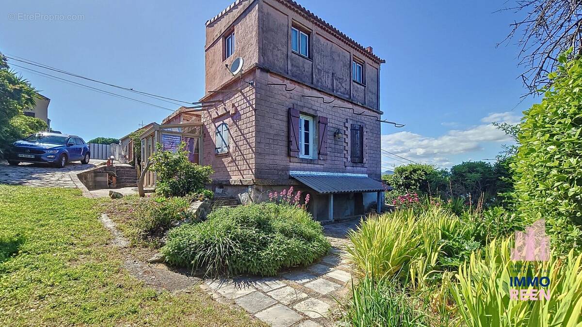 Maison à LA SEYNE-SUR-MER