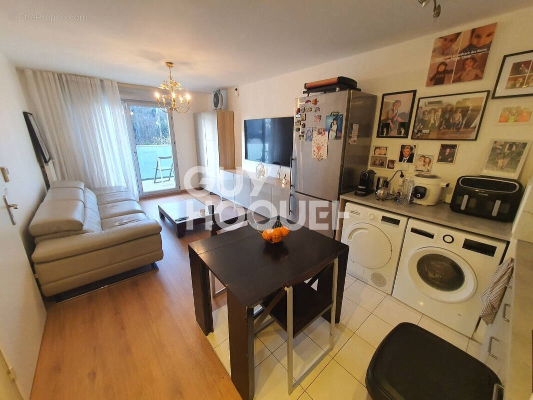 Appartement à ROSNY-SOUS-BOIS
