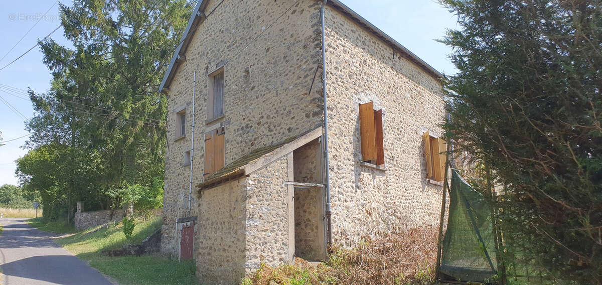 Maison à GOUSSANCOURT