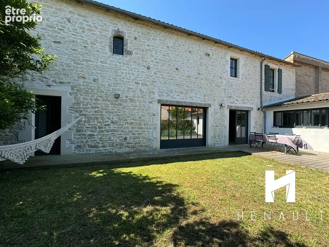 Maison Sainte Marie De Re 9 pièce(s) 207 m2 - photo 2