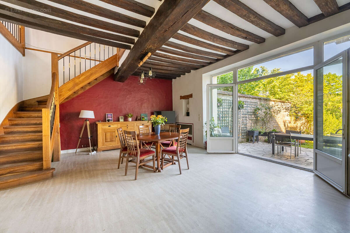 Maison à MAGNY-EN-VEXIN